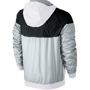 727324-101 Nike jacket