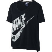 843985-010 Nike póló