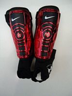 SP0195-065 Nike sípcsontvédő