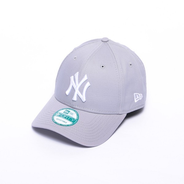 10531940-940-0 New Era 940 Leag Basic sapka