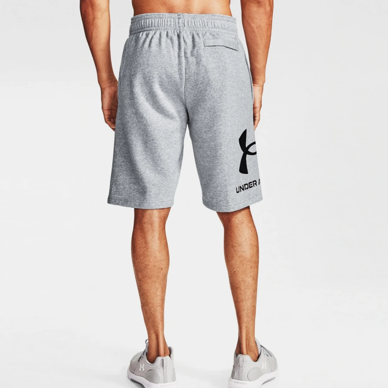 1357118-011 Under Armour short