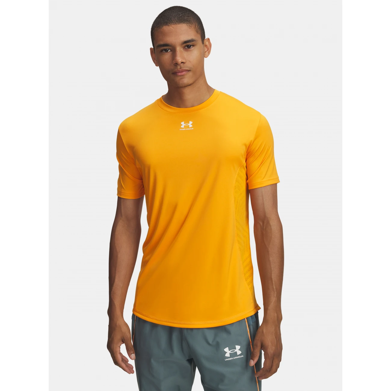 1366138-782 Under Armour póló