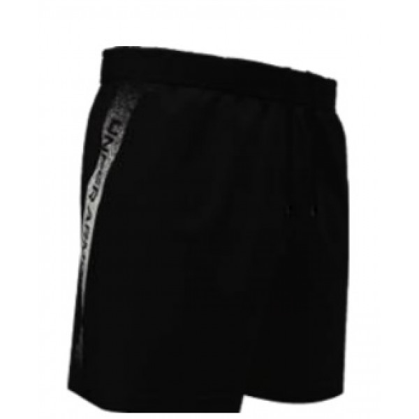 1370388-001 Under Armour short