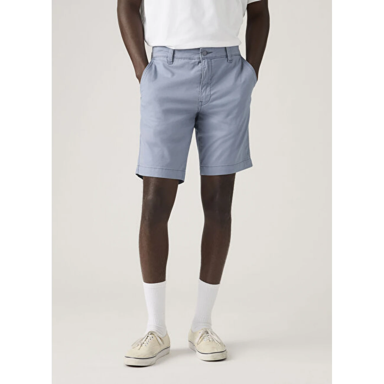17202-0092 Levis short Chino