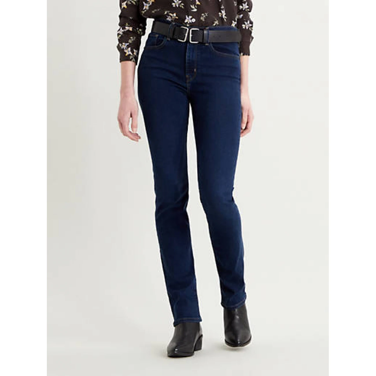 18883-0105 Levis Farmer 724