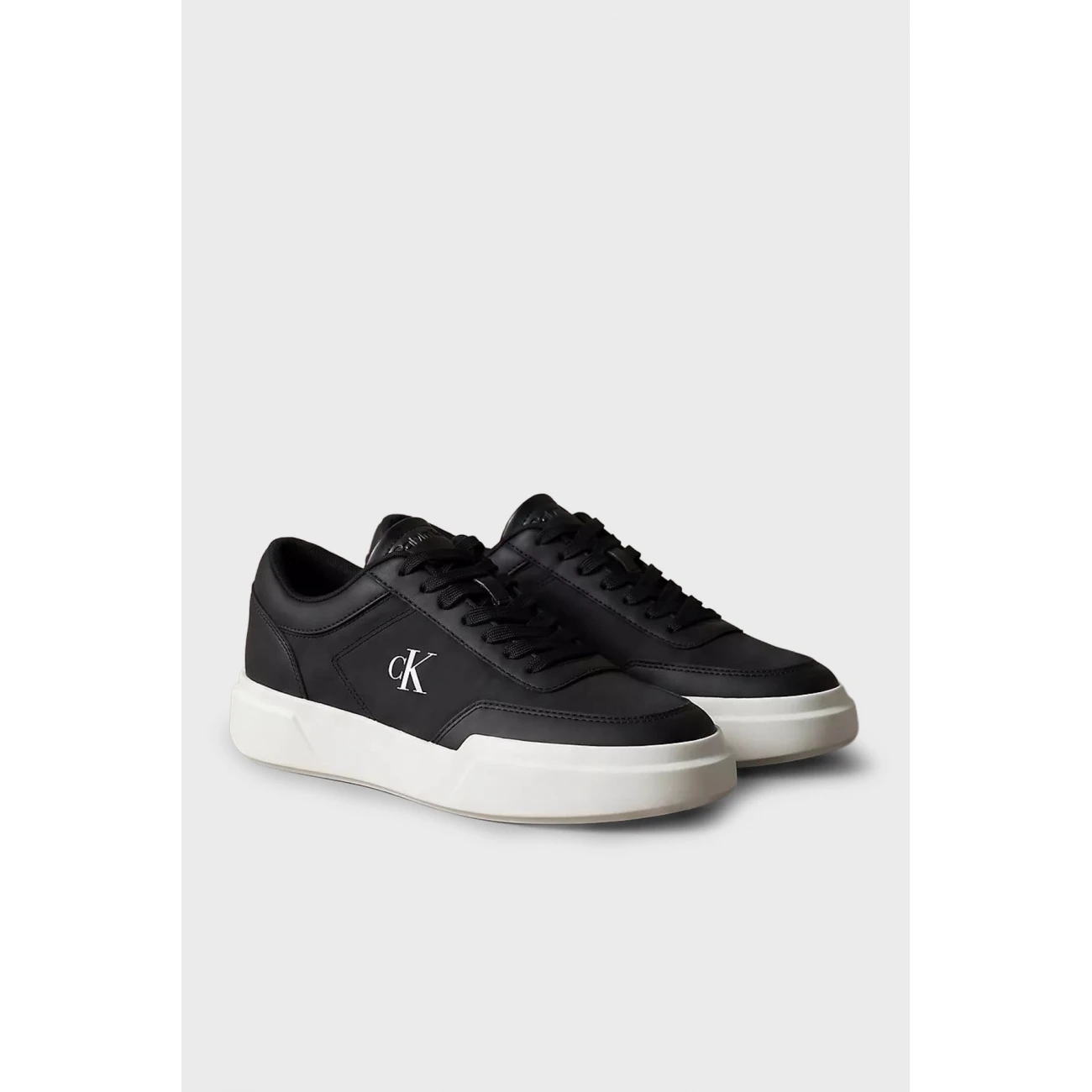 HM0Hm02326BEH Calvin Klein Chunky Cups Laceup Sneaker