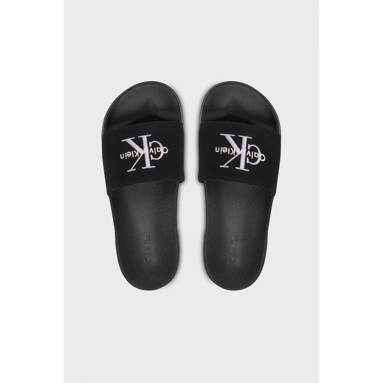 HW0HW0295806U Calvin Klein papucs