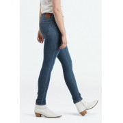 18881-0411 Levis Farmer 711 Skinny