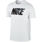 847650-100 Nike póló