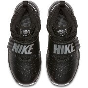 881942-001 Nike Team Hustle D8 kisfiú kosárlabdacipő