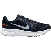 cu3517-401 Nike Run Swift