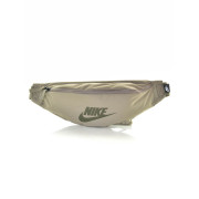 Nike övtáska*