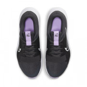 dm0824-005 Nike MC Trainer