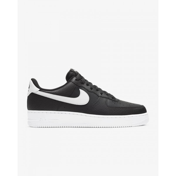 ct2302-002 Nike Air Force 1 07