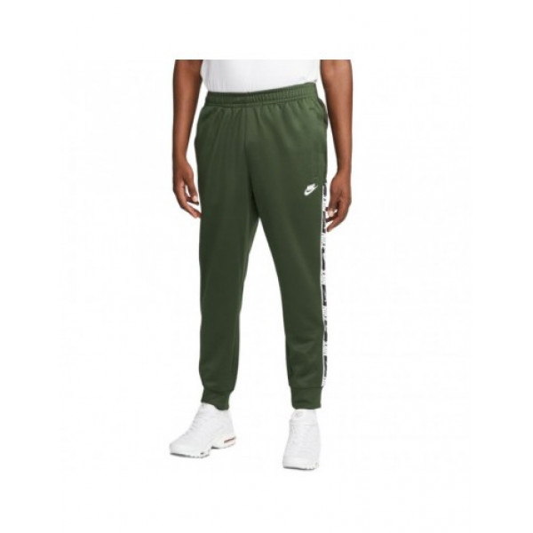 dm4673-335 Nike alsó*