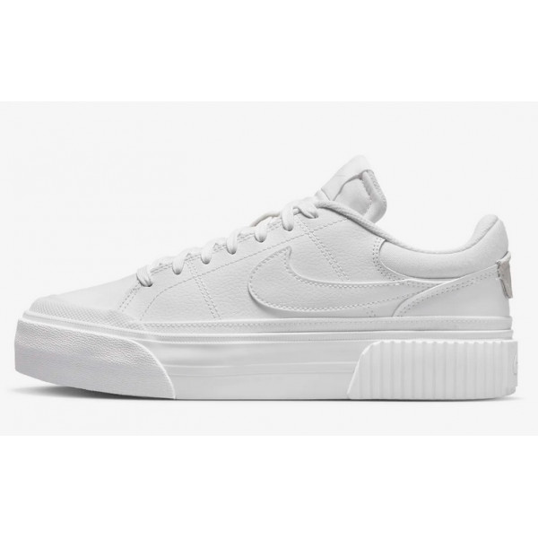 dm7590-101 Wmns Nike court legacy