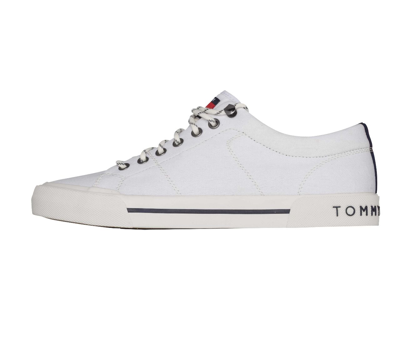 fm0fm00593-100 Tommy Hilfiger Yarmout férfi utcai cipő