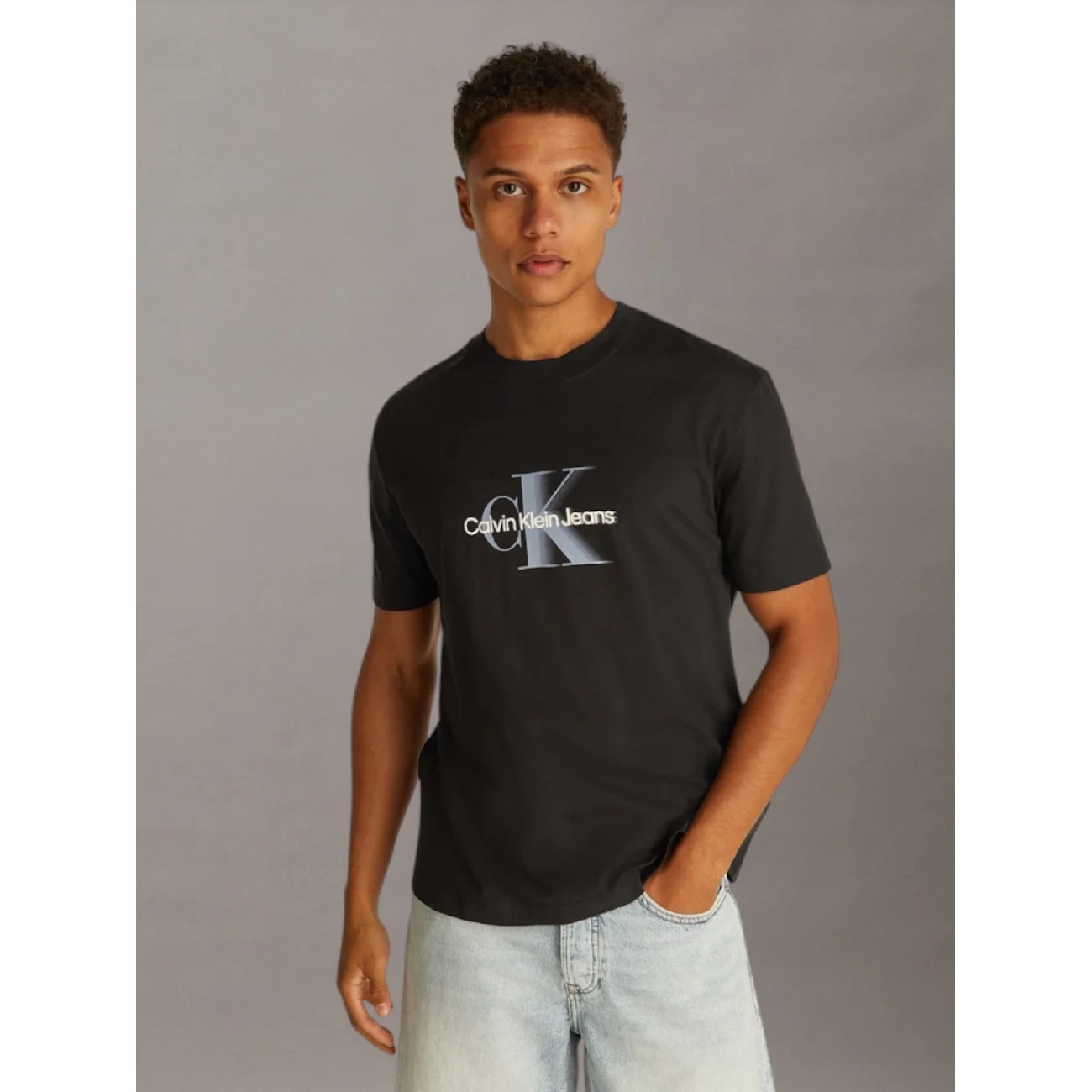 j30j327471beh Calvin Klein póló