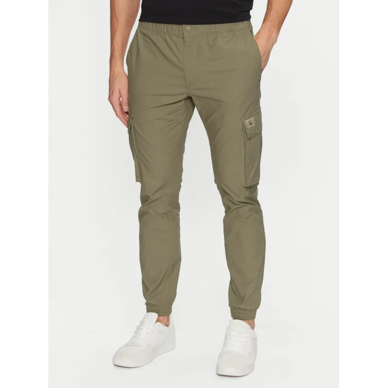j30j327614pfq Calvin Klein skinny cargo nadrág