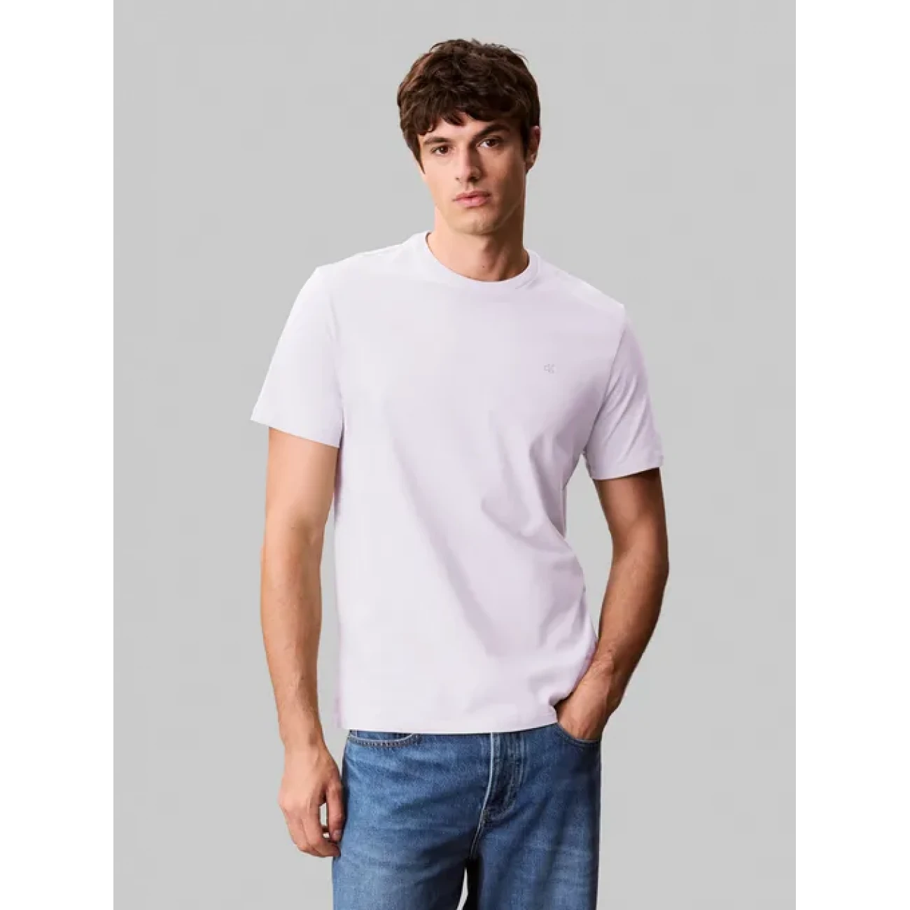 lv040hm265yaa Calvin Klein póló