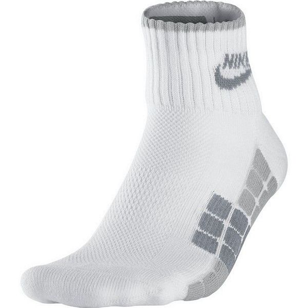 sx3872-127 Nike zokni