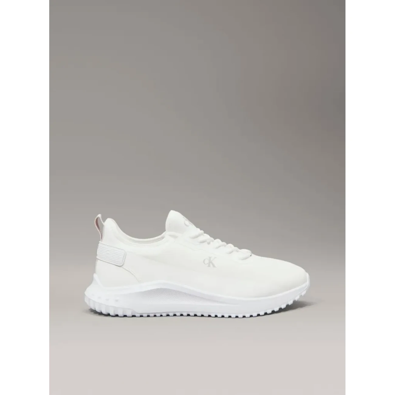 ym0ym0120301v Calvin Klein 3Eva runner mesh cipő