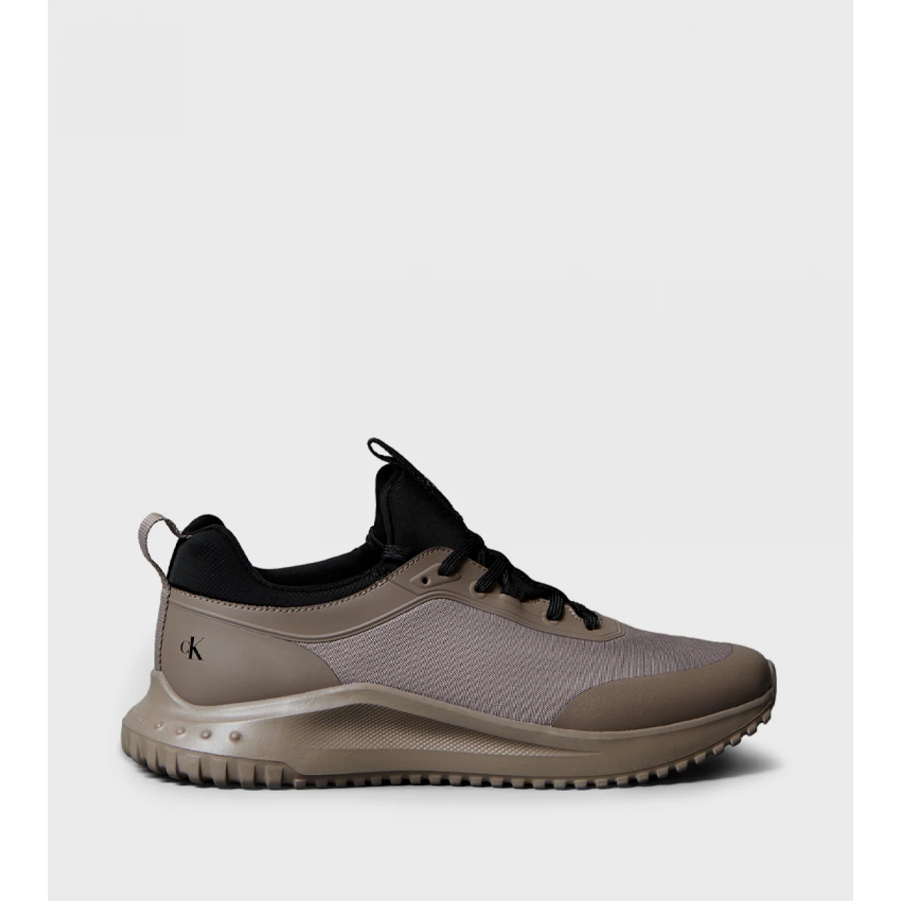 ym0ym014430jf Calvin Klein Eva Runner low